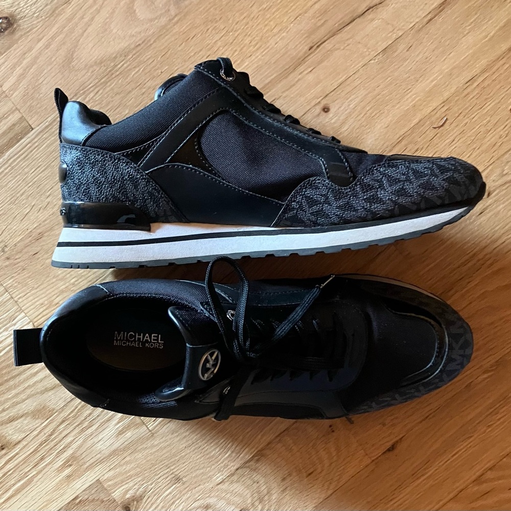 MICHAEL Michael Kors Black and Gray Women's Sneakers